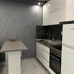 Zlatna Plaza Апартаменты Bratunac