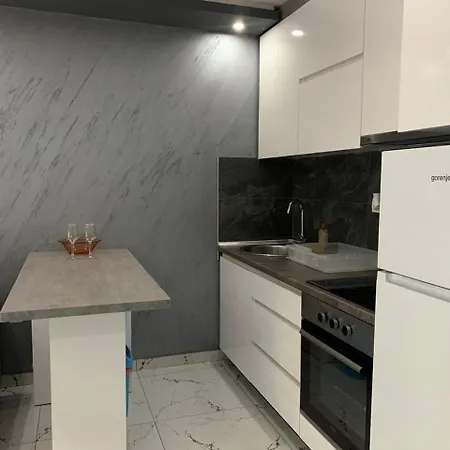 Zlatna Plaza Apartment Bratunac