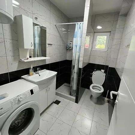 Zlatna Plaza Διαμέρισμα Bratunac