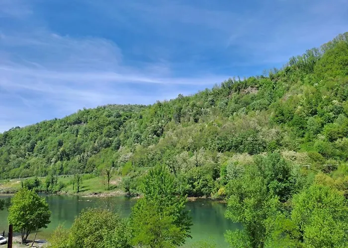 Zlatna Plaza Bratunac