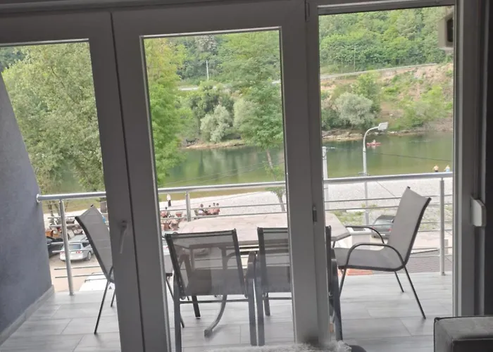 Zlatna Plaza Bratunac